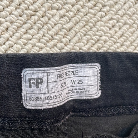 🌿Free People black denim stretch pants size 25🌿 - Picture 3 of 8
